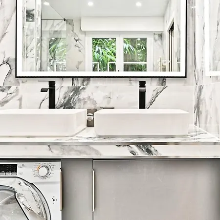 Evasion Parisienne Entre Monceau & Arc De Triomphe Appartamento *
